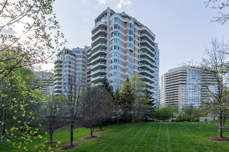 Somerset House Luxury Condos Chevy Chase, MD Area and Neighborhood