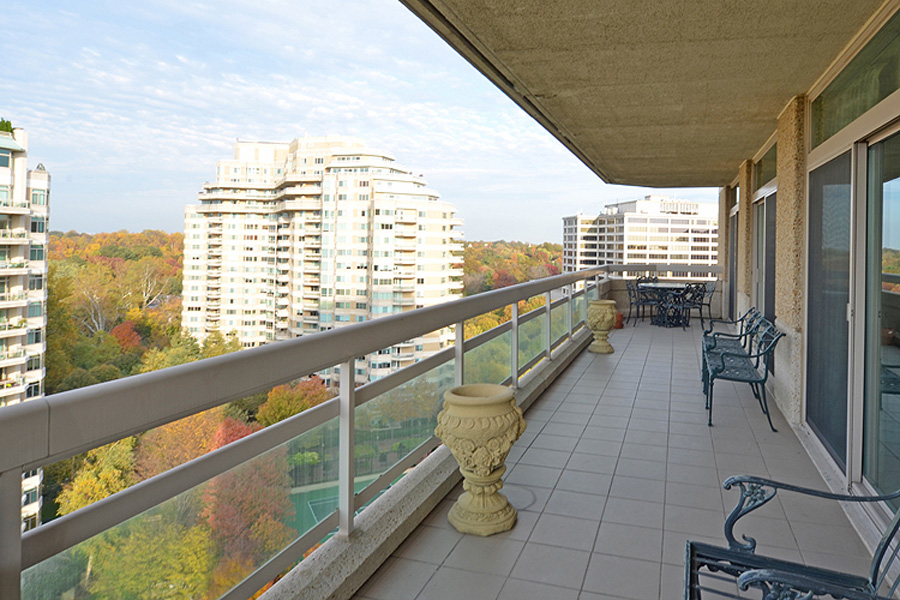 Somerset House Luxury Condos Chevy Chase, MD Area and Neighborhood