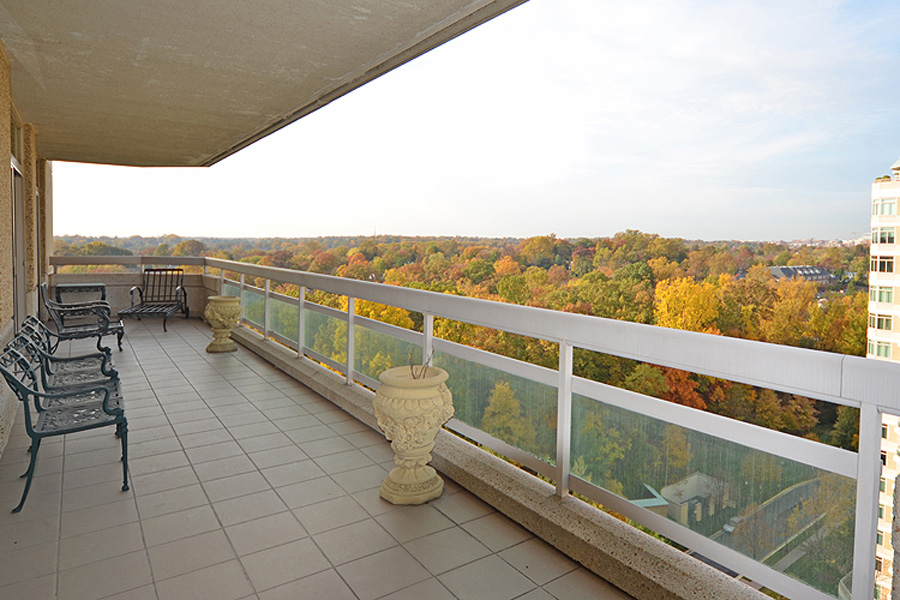 Somerset House Luxury Condos Chevy Chase, MD Area and Neighborhood