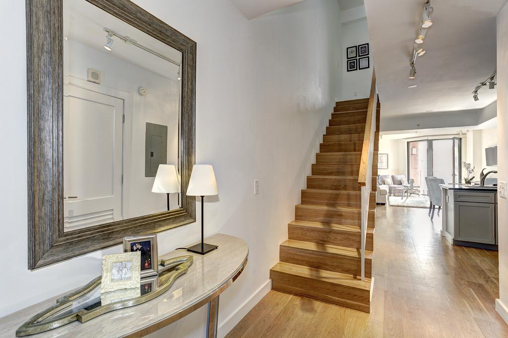 Lafayette Luxury Condos and Penthouses For Sale and Neighborhood