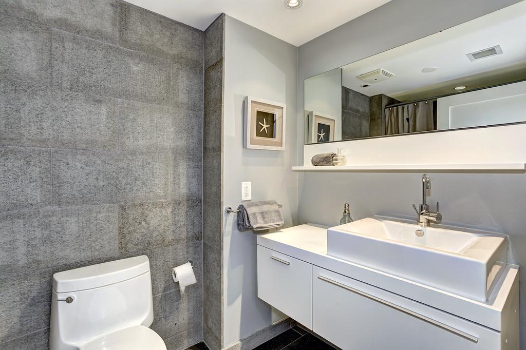 Lafayette Luxury Condos and Penthouses For Sale and Neighborhood