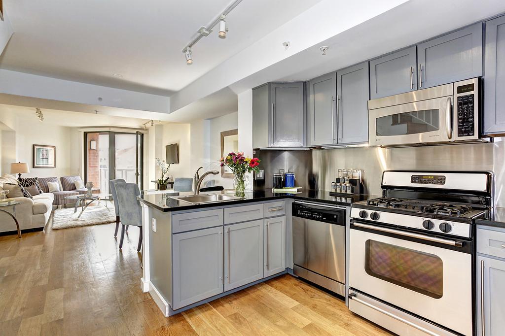 Lafayette Luxury Condos and Penthouses For Sale and Neighborhood Information